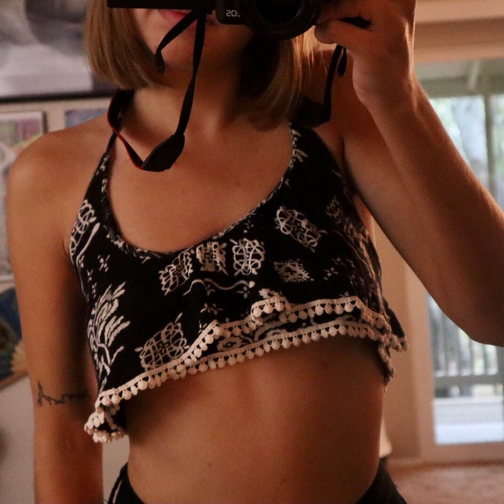 Floral print super cropped tank